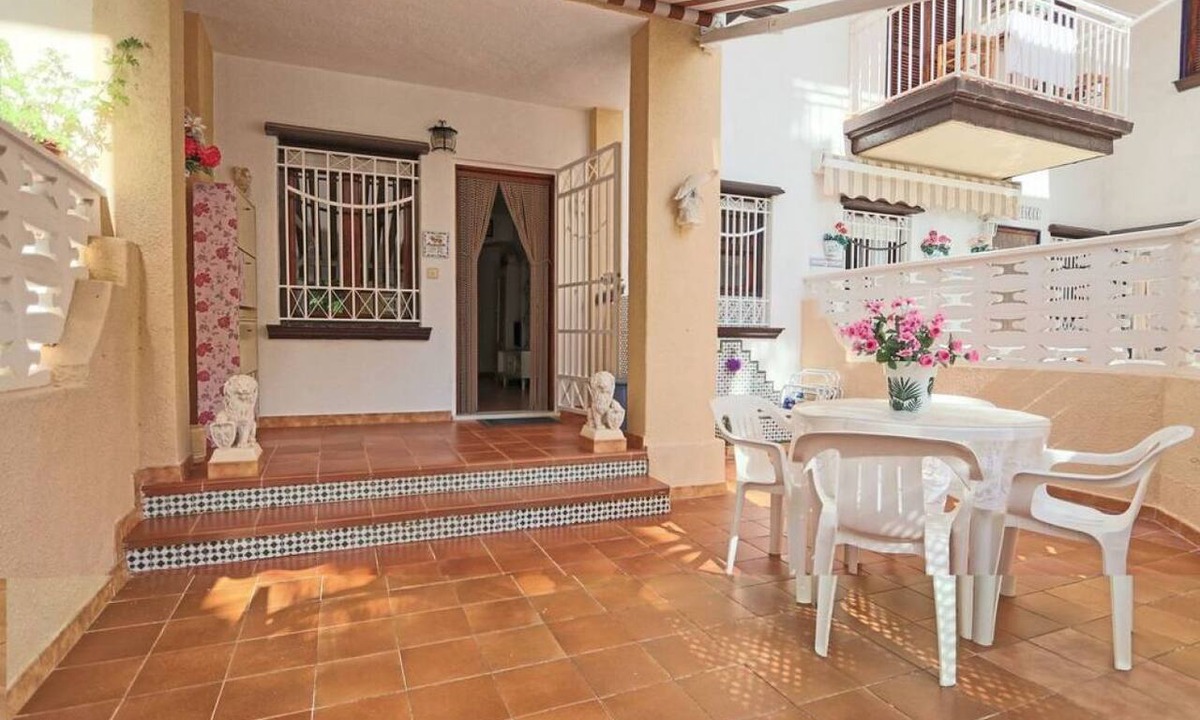 Santa Pola Apartment | 072 - Parque y Playa 006 - comfortHOLIDAYS