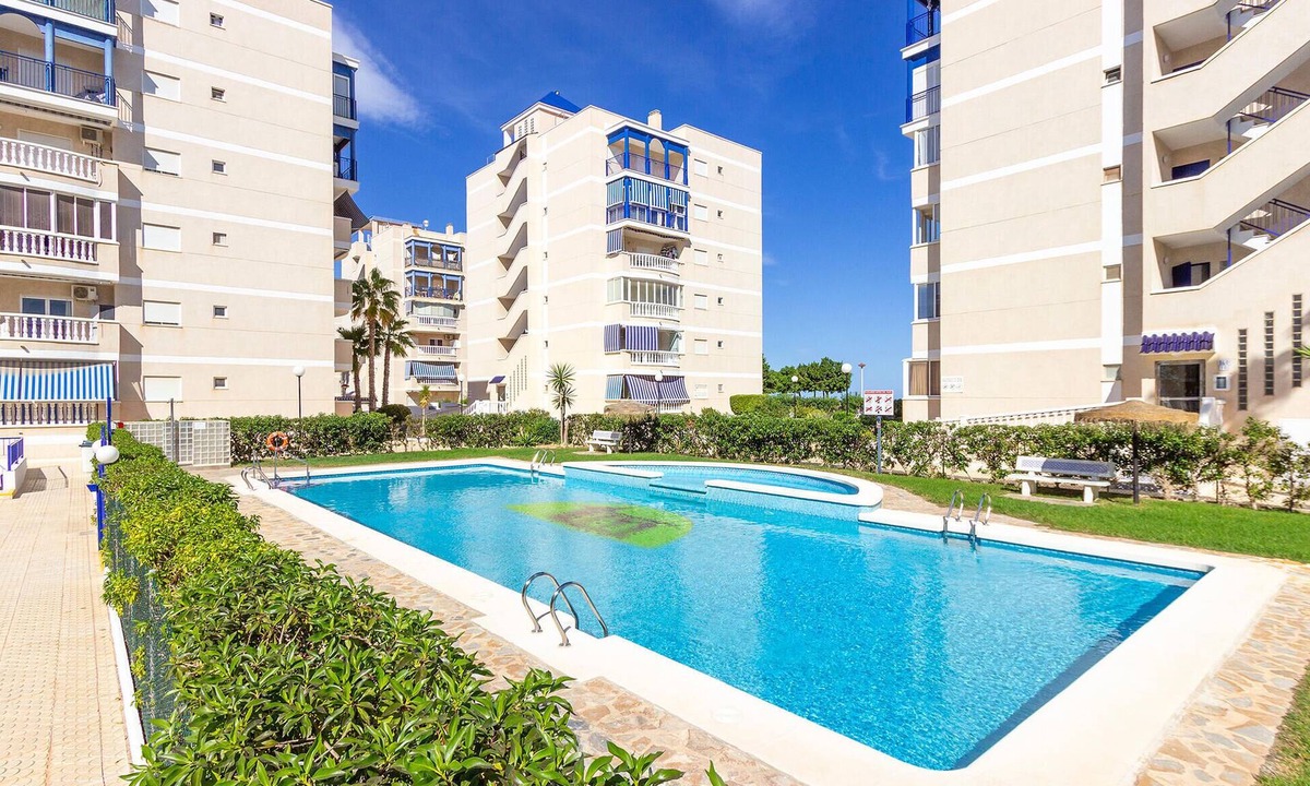 Els Arenals del Sol Apartment | 2 bedroom beautiful apartment in Arenales del sol