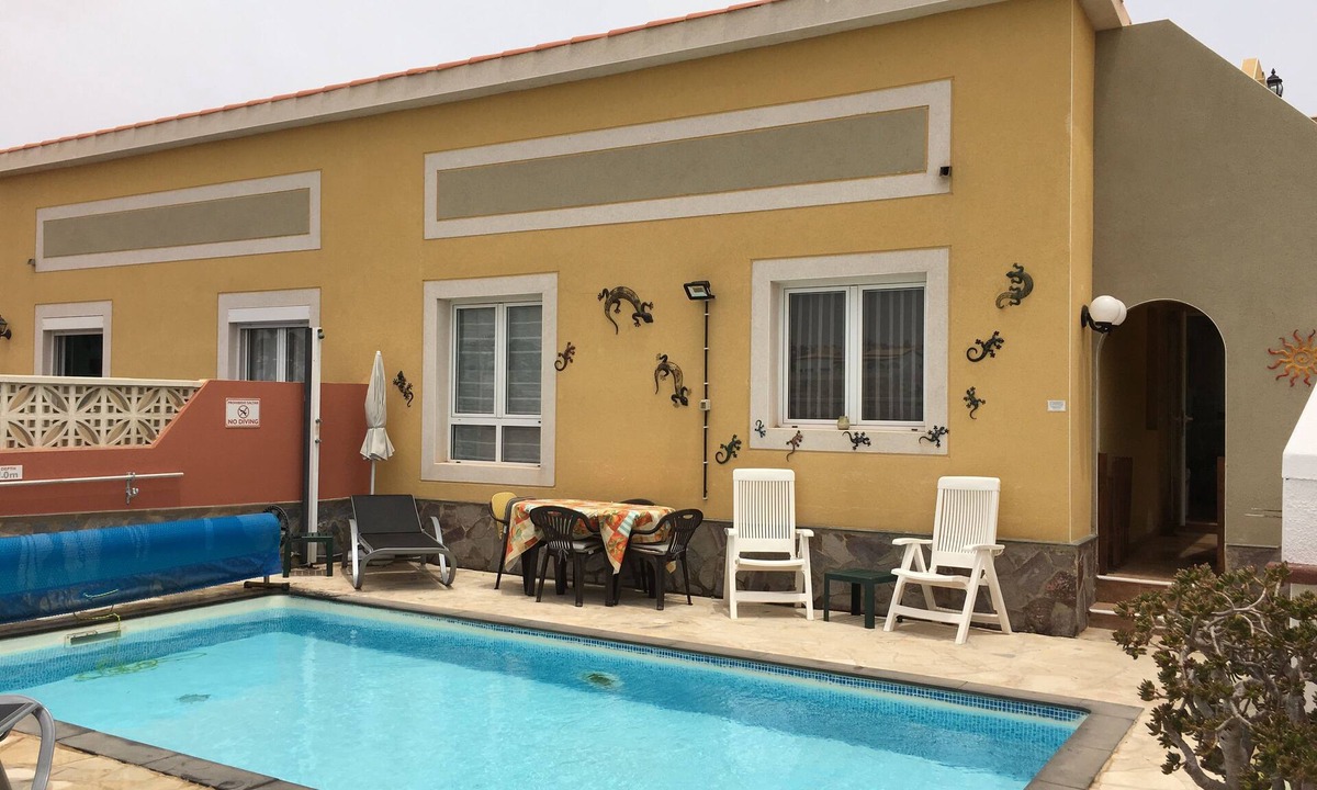 Castillo Caleta de Fuste Villa | 2 Bedroom private villa with a pool & panoramic Views