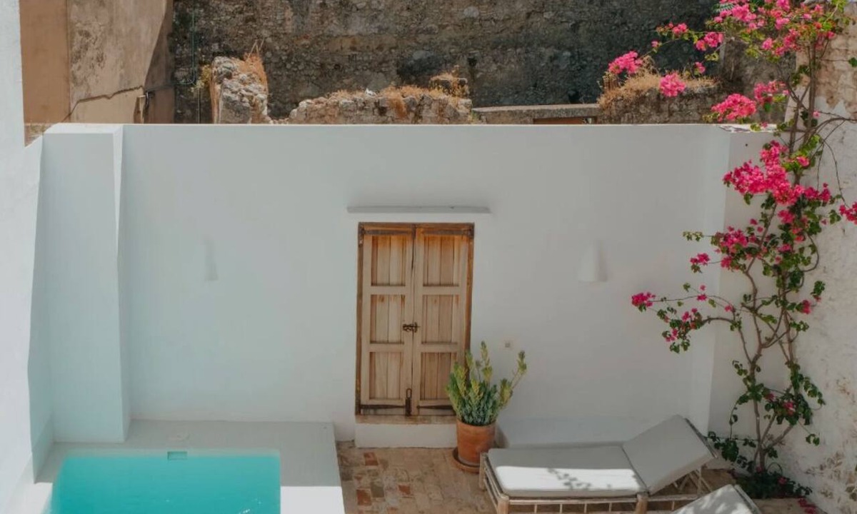 Zahara de la Sierra House | 5-bedroom designer villa with a pool | hiking | relaxation | near Ronda
