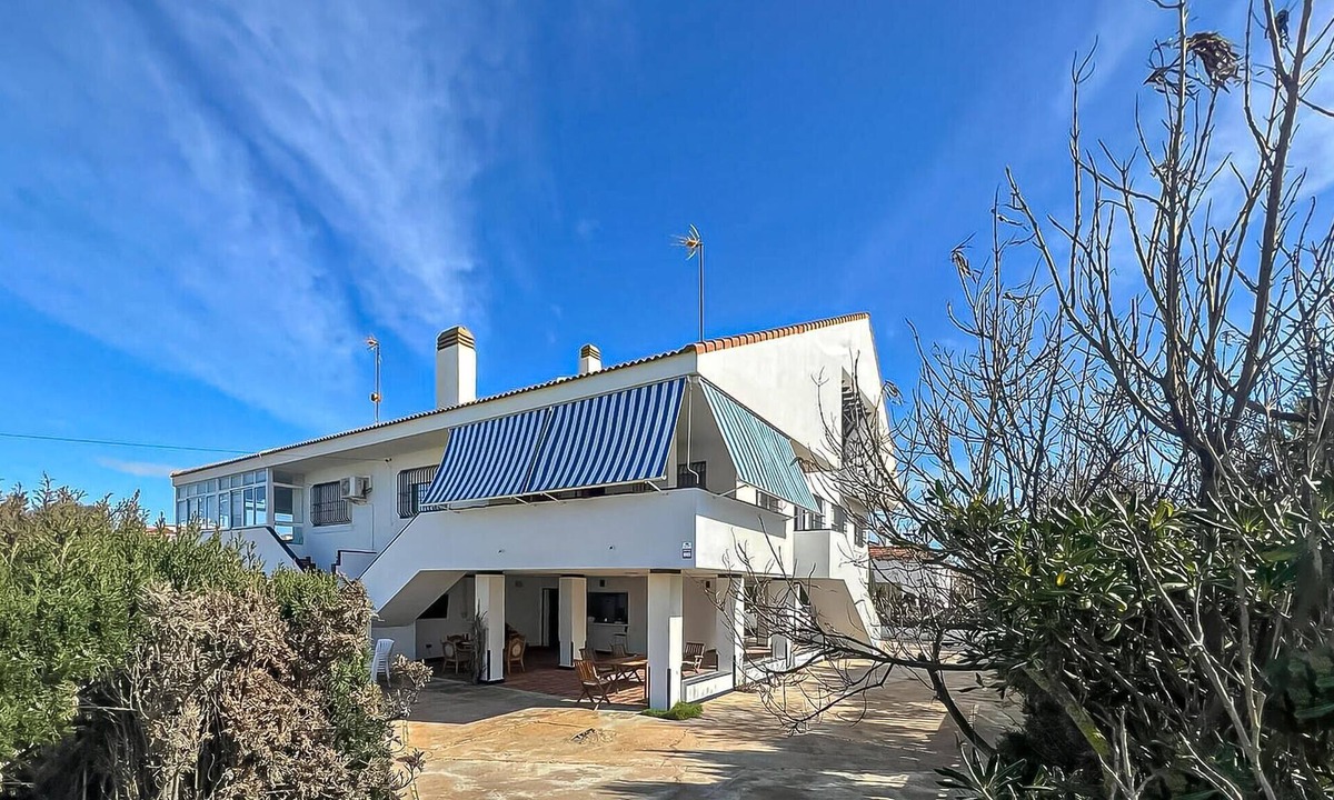 Punta Umbria House | 6 bedroom cozy home in Punta Umbría