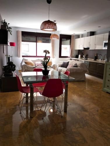 Valdeolleros Apartment | 602 Moderno y Amplio apartamento en Valdeolleros
