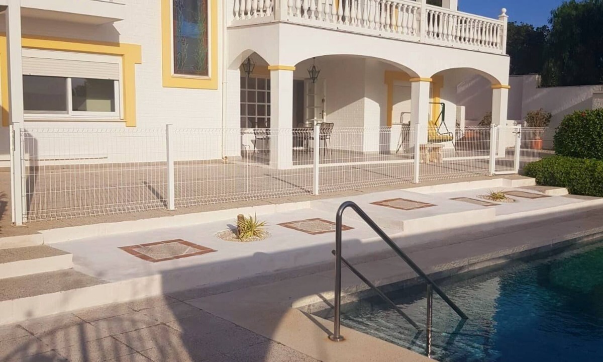 Benalmadena Costa Villa | A Sunny Beautiful Villa: Private Pool, Aircon, Satellite TV, Wi-Fi, Scenic Views