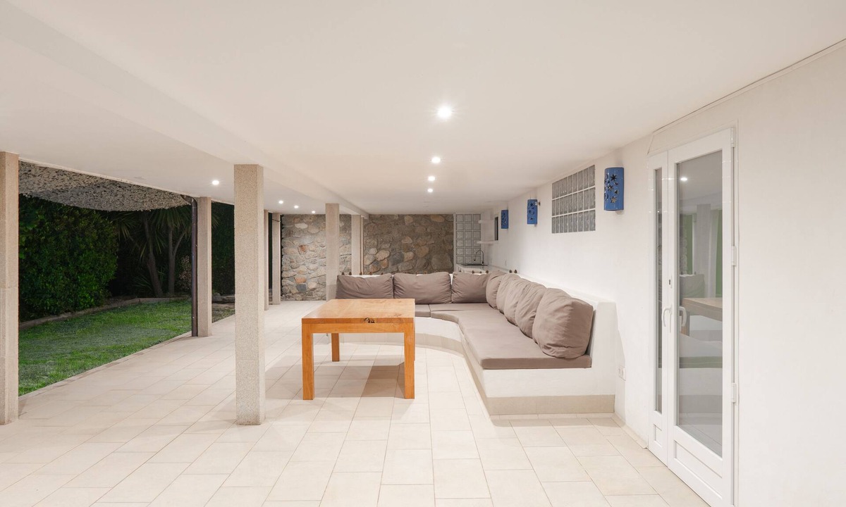 Cuevas del Valle Ski Chalet | Absolute Family Relaxation Place
