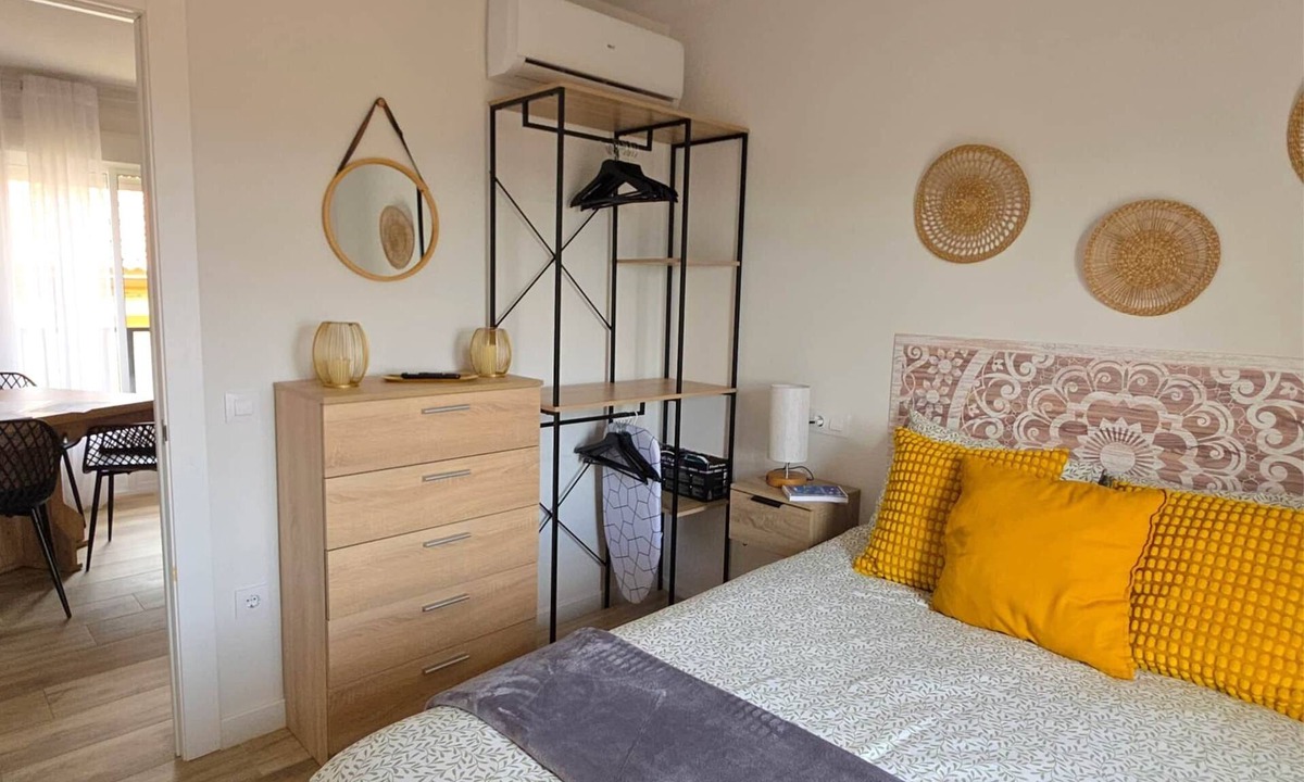 Madrigal de la Vera Apartment | ALMAVERA. Pure Calm House. Colibri 1 Apartment