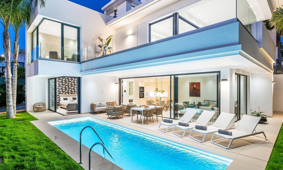 Puerto Banus Villa | Almodóvar Villa Bohème - private pool - 100m to beach