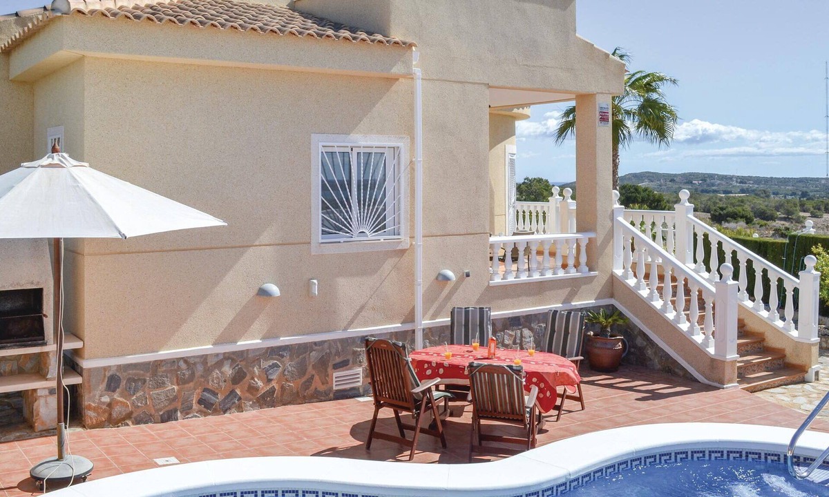 Rojales House | Amazing home in Quesada-Rojales