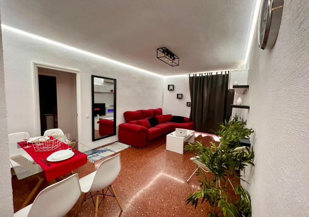 San Andres-San Pablo Apartment | Amplio apartamento familiar con parking privado en pleno centro de Córdoba