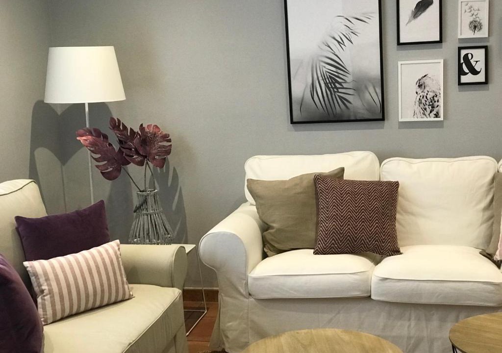 San Miguel-Capuchinos Apartment | Apartamento las doblas , parking gratis