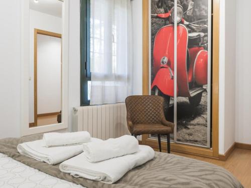 Province of Toledo Apartment | Apartamento Salto del caballo con Parking Incluido - Living Toledo