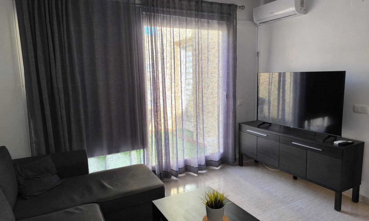 Torre de Benagalbon Apartment | Apartment on the beach in Rincón de la Victoria.