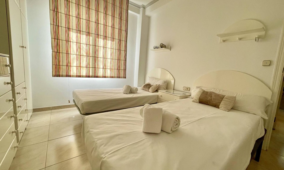 Ciudad Jardin Apartment | Apartment Córdoba, 2 bedrooms, 6 persons