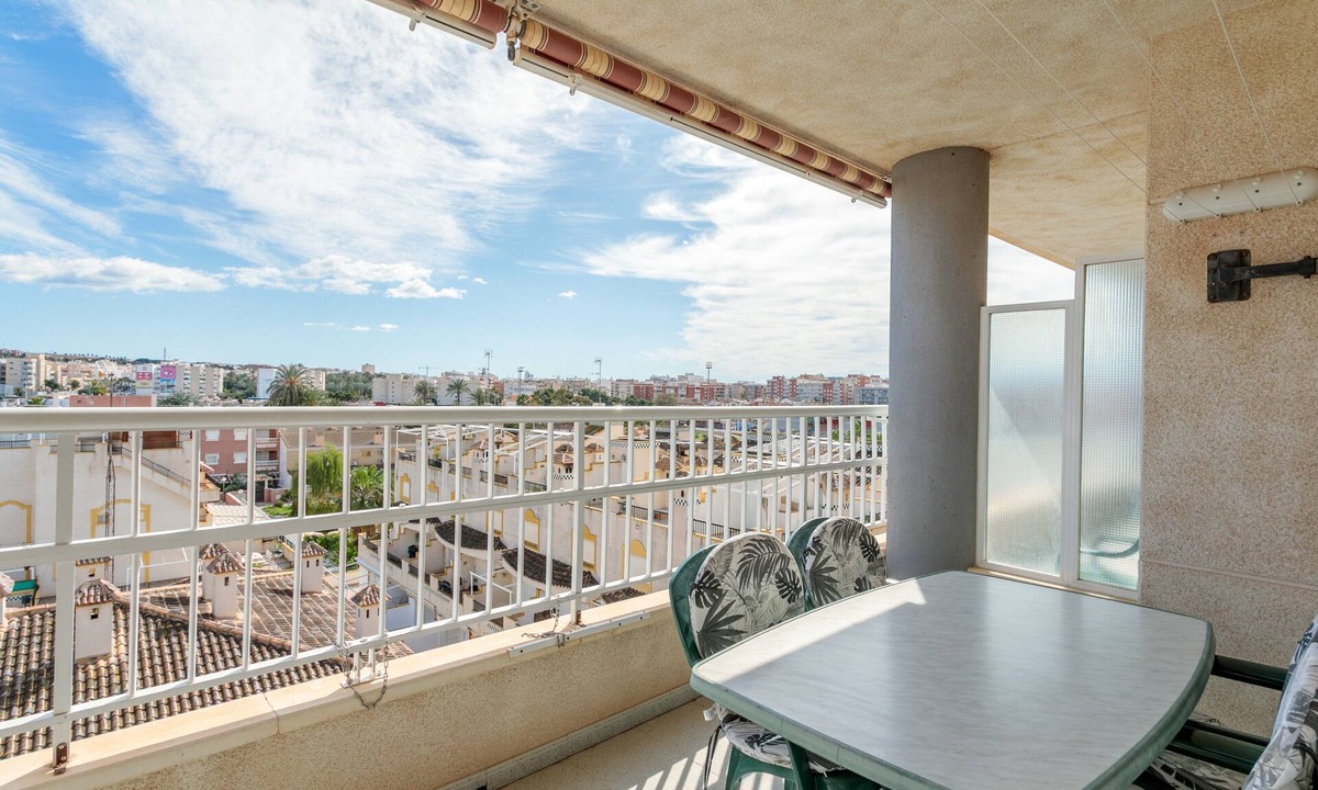 Santa Pola Apartment | Apartment 'Lidia En Santa Pola' with Sea View, Wi-Fi and Air Conditioning