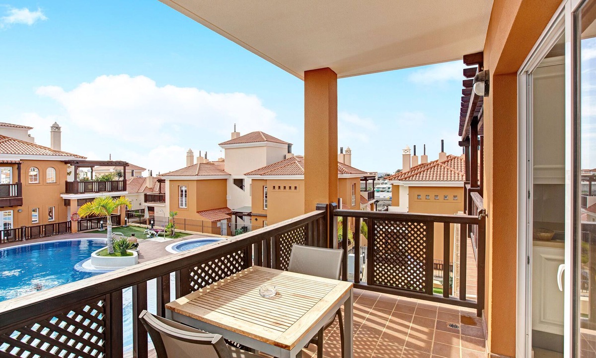 Arguineguin Apartment | Apartment "Pineda 1711" with Pool, Wi-Fi, Air Conditioning & Terrace