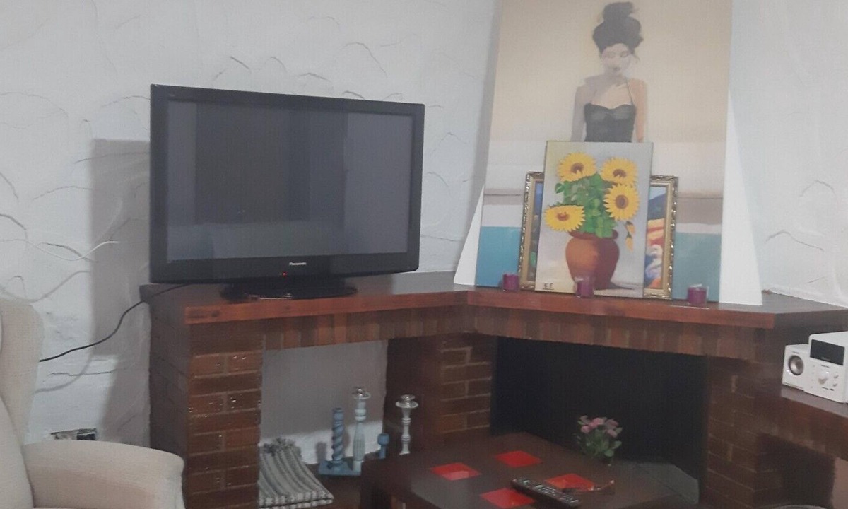 Garrucha House | apartment three bedrooms two bathrooms 1 floor main street 115