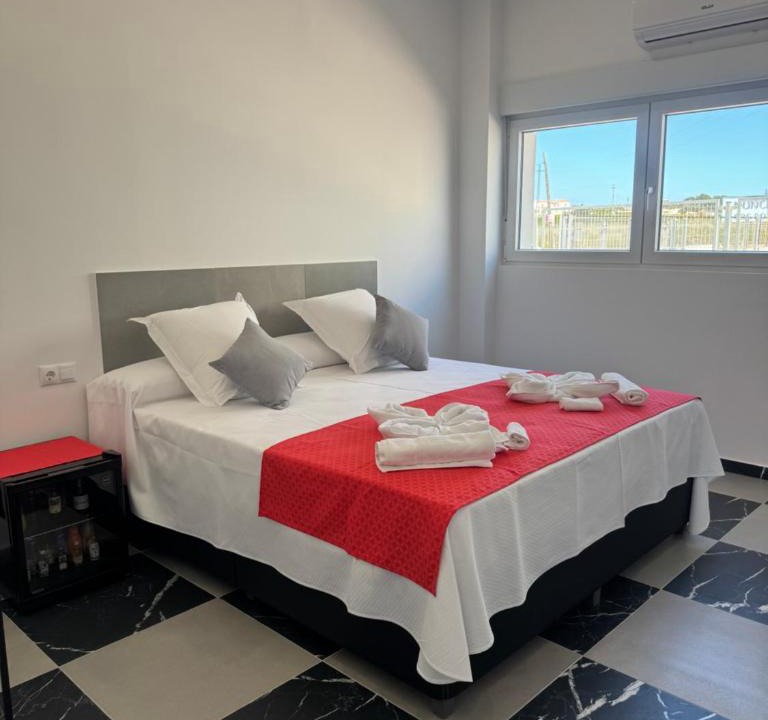 San Fulgencio Hotel | B6 Hotel