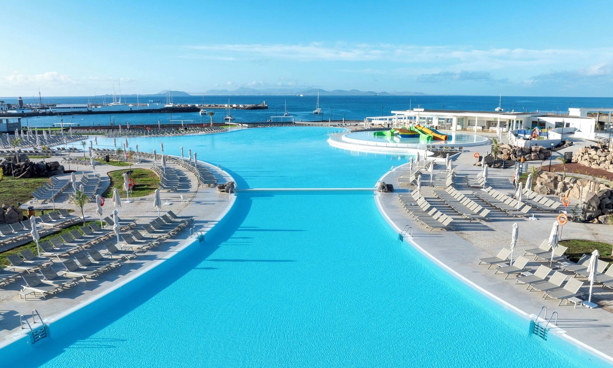 Playa Blanca Hotel | Barcelo Playa Blanca