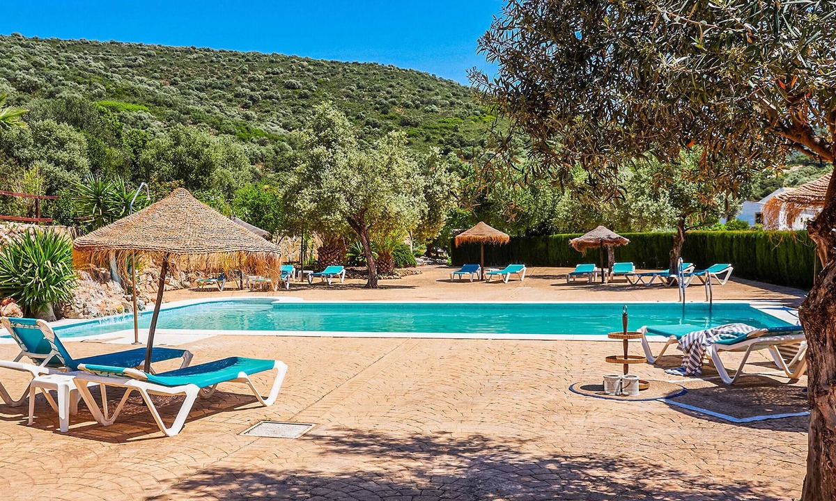 Estepa House | Beautiful home in Estepa with WiFi