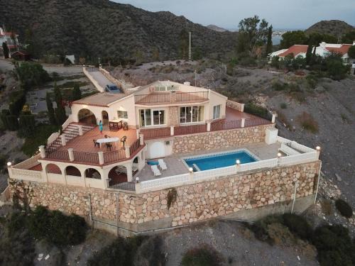 Aguilas Villa | Beautiful villa with 280-degree sea views