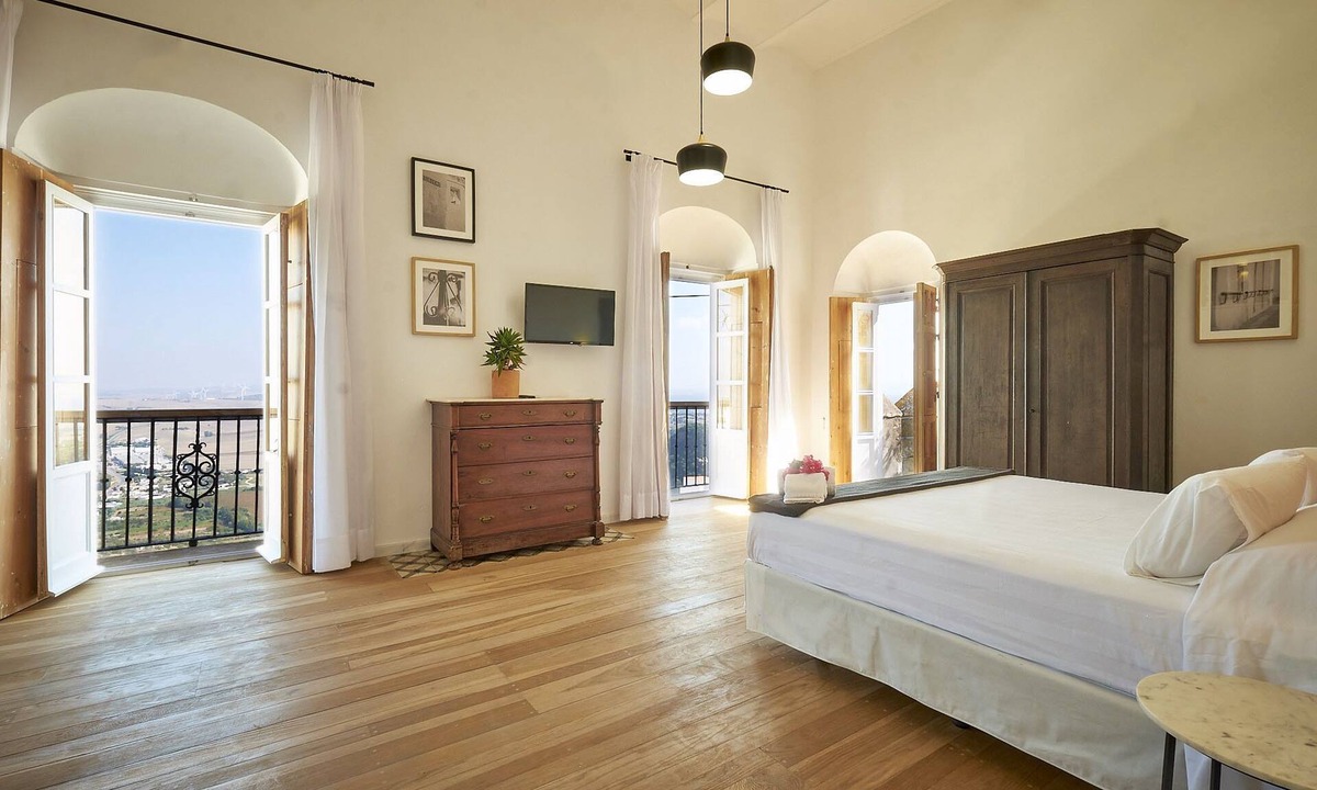San Ambrosio Hotel | Bekkeh