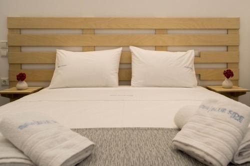 Pefki Apartment | Blue Side Studios