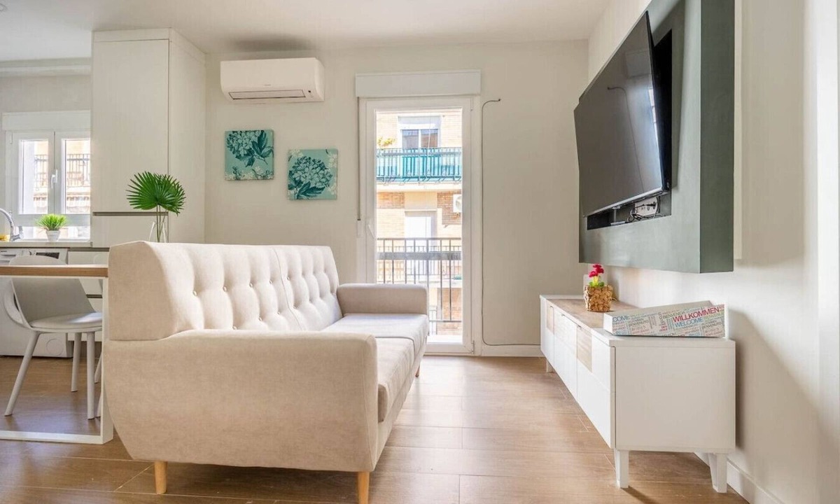 San Roque Apartment | Bright Apartment Near Seville’s Historic Center