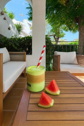 Pueblo Latino House | CALA LOMBRIZ SUITES villa & pool near Torrevieja & Orihuela Costa 450m from beach