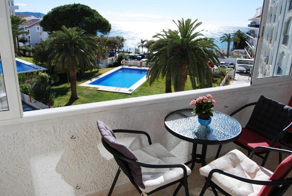Nerja City Centre Apartment | Carabeo 26 Studios Casasol