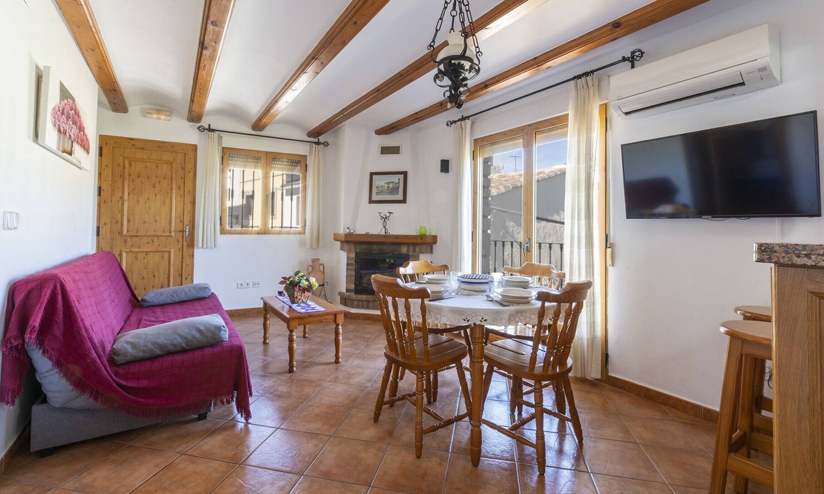 Orba House | CARREBAIX I - Beautiful apartment with mountain views and free WiFi.