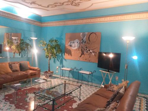 Gandia Villa | Casa Artistica Alojamiento entero.