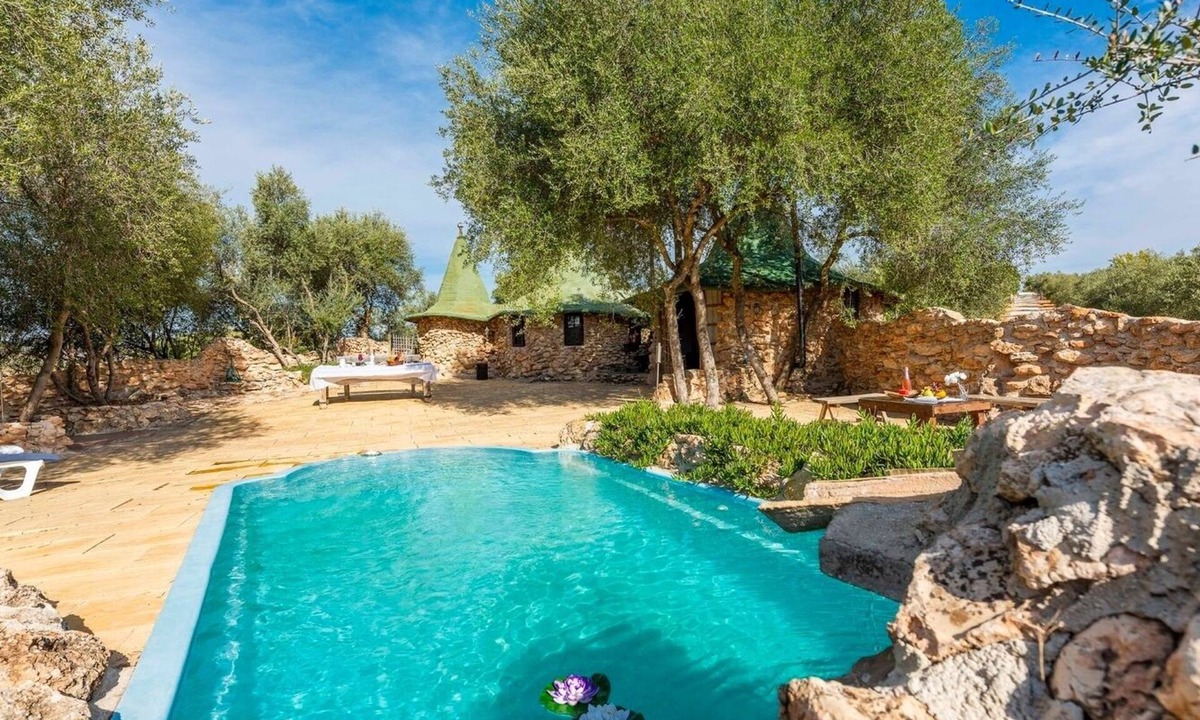 Puente Genil Villa | Casa La Laguna de Tiscar Puente Genil by Ruralidays