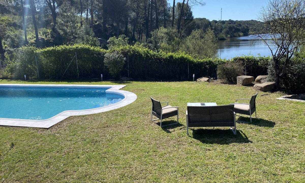 Las Jaras Apartment | Casa Las Terrazas del Lago Rural Lodging