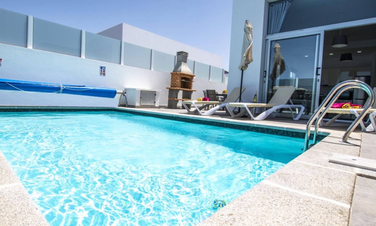 Playa Blanca Villa | Casa Moda is Short walk to Marina Rubicon, bars/restaurants, boutique shops