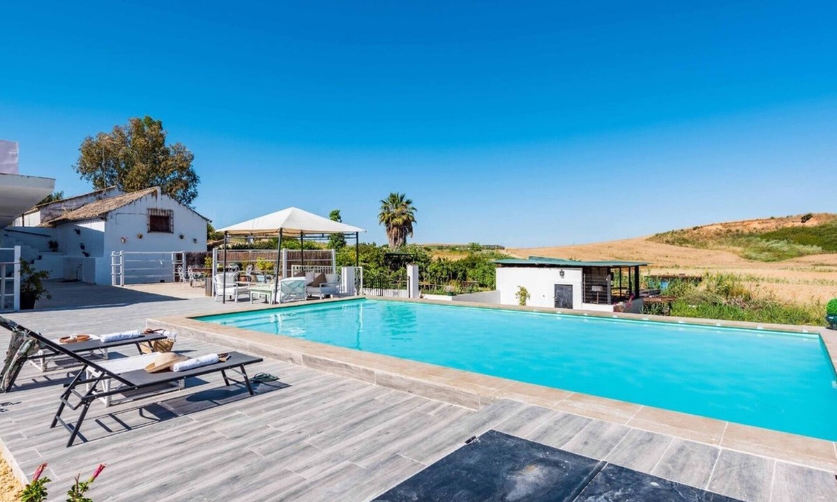 Villamartin Villa | Casa Rural La Zua Villamartín by Ruralidays