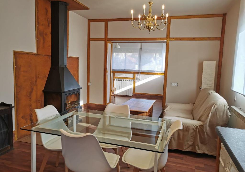 Cercedilla House | Casita independiente con jardín y chimenea.