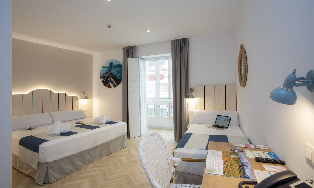 Old Town Hotel | Casual Con Duende Cádiz Hotel by Casual Hoteles