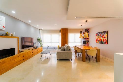 Elche Apartment | centro/internet/parking/aire acondicionado