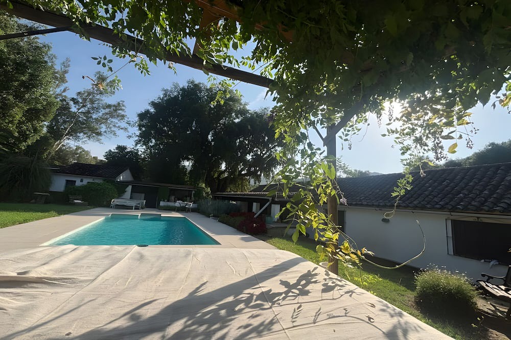 Jimena de la Frontera House | Chalet 'Finca El Búho Oak Natural Park' with Sea Views, Wi-Fi and Air Conditioning