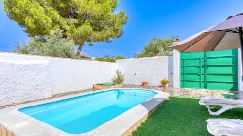 Fuente de Piedra House | Cortijo San León Fuente de Piedra by Ruralidays