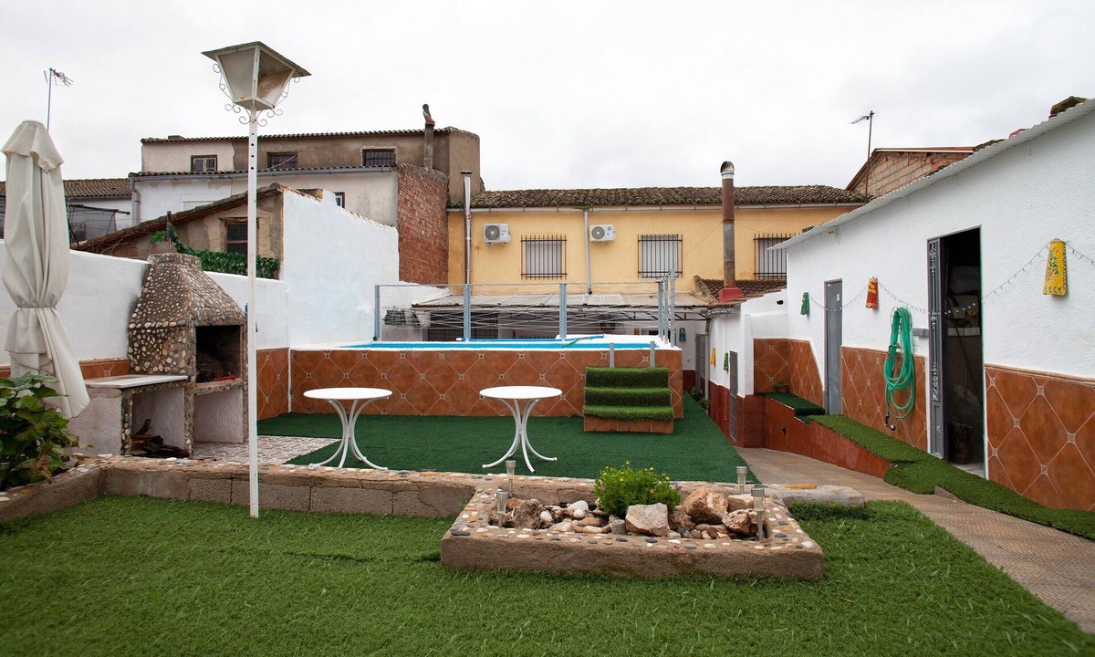 Villatorres House | Country House 'Carmen House' with Private Pool, Wi-Fi and Air Conditioning