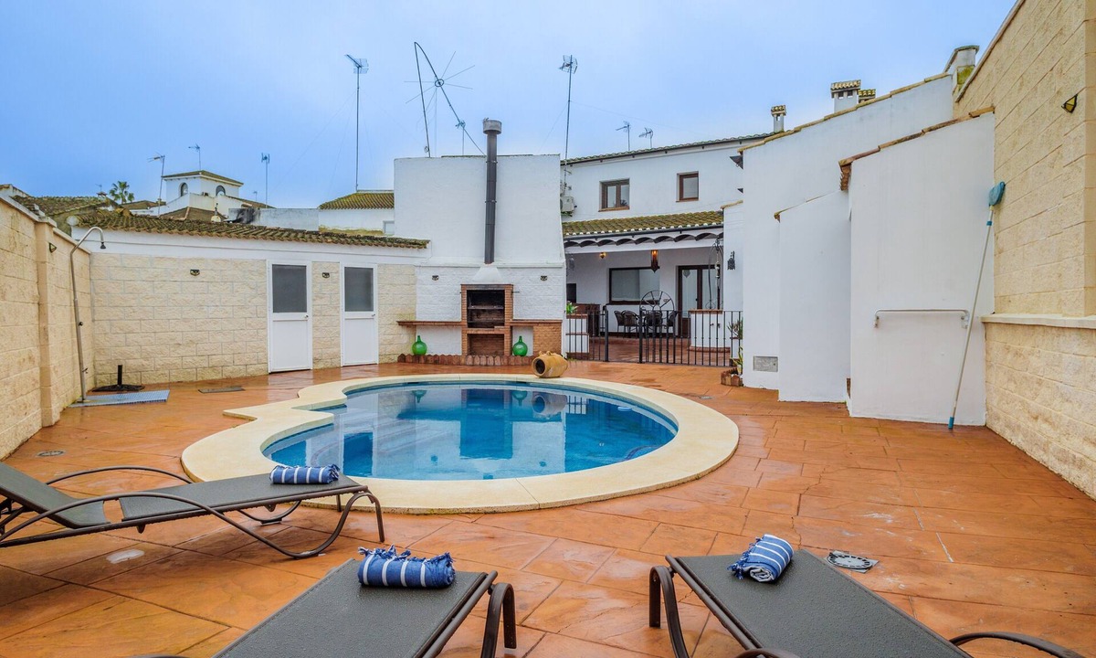 El Saucejo House | Country House 'La Sanadora' with Private Pool, Wi-Fi and Air Conditioning