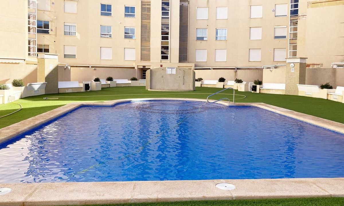Coveta Fuma Apartment | Cozy apartment in El Campello with house sea view
