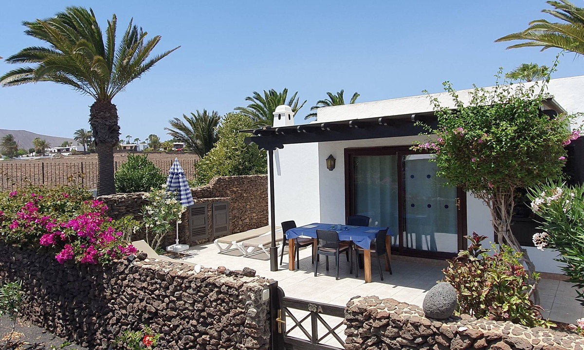 Playa Blanca Villa | Delightful Villa on the beautiful Casas del Sol site in a superb location