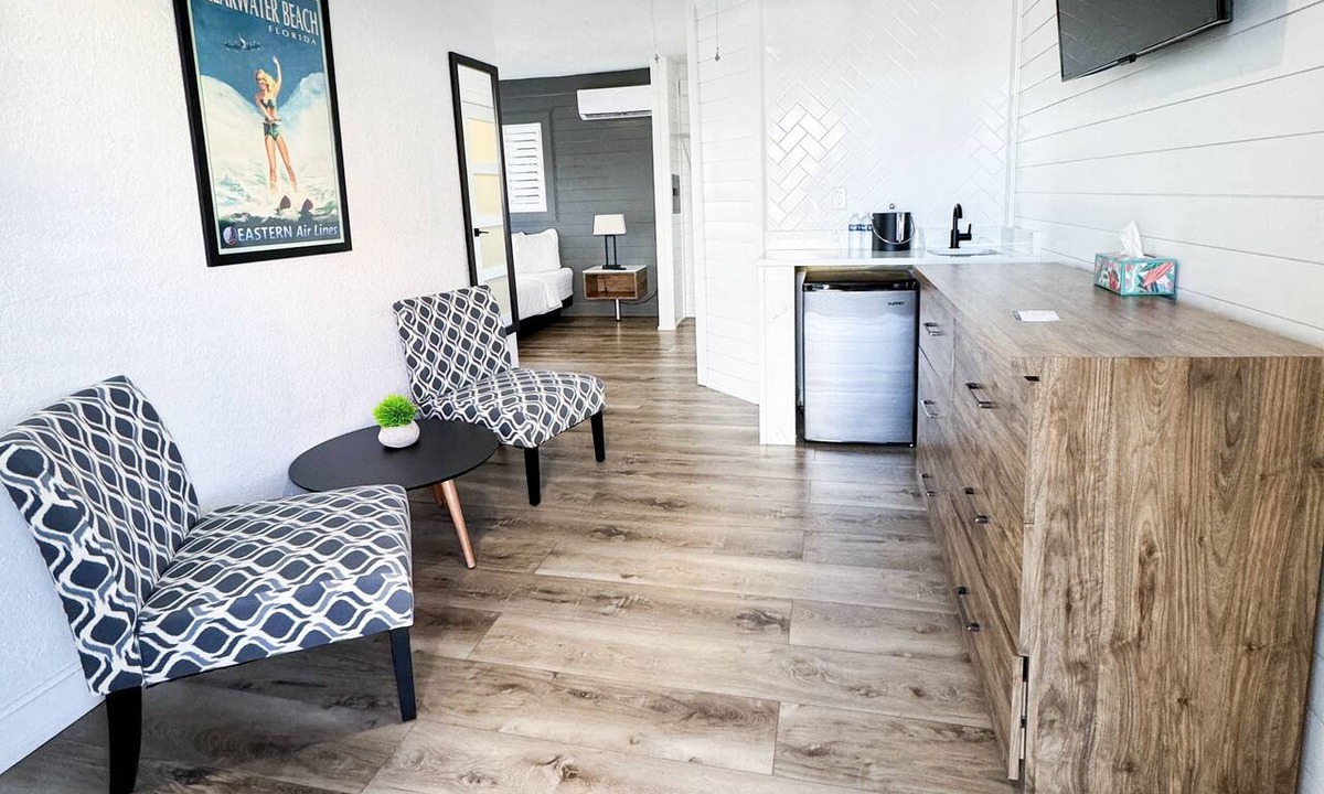 Clearwater Beach Hotel | Devon Shores