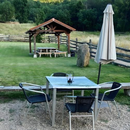 Santa Cruz del Valle House | El Albergue Rural