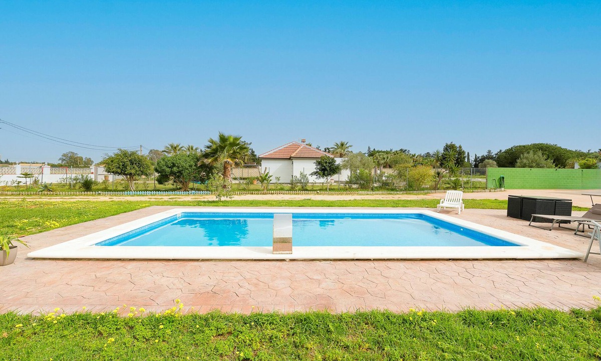 La Coquina Villa | EL COTO - Lovely villa with private pool and free WiFi