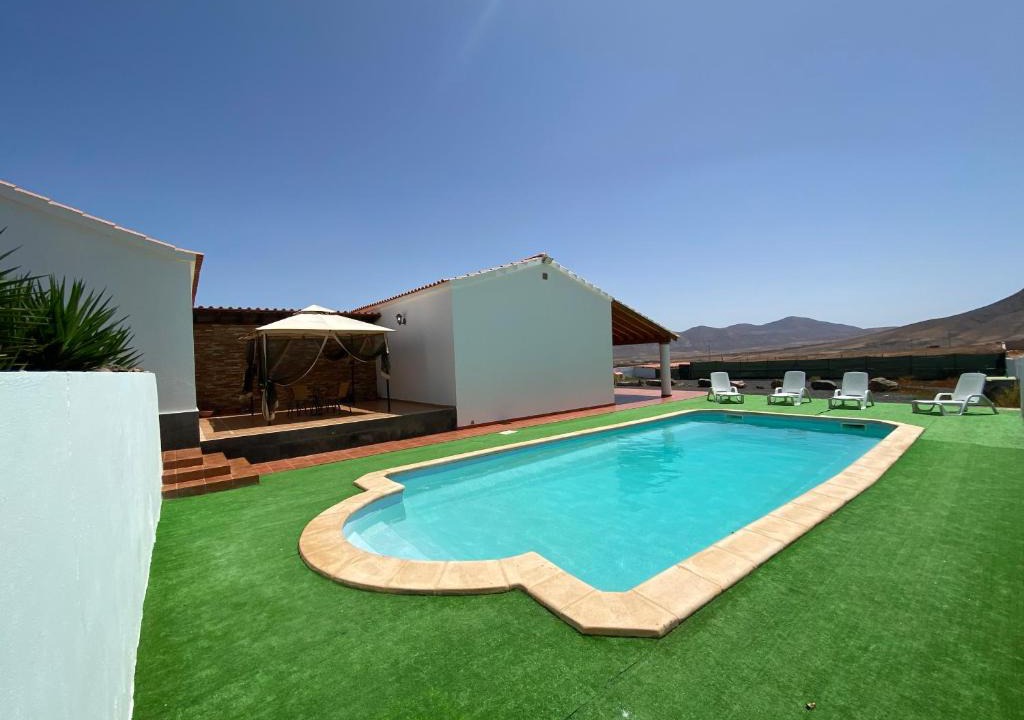 Puerto del Rosario Villa | El Olivar Lolo Suites