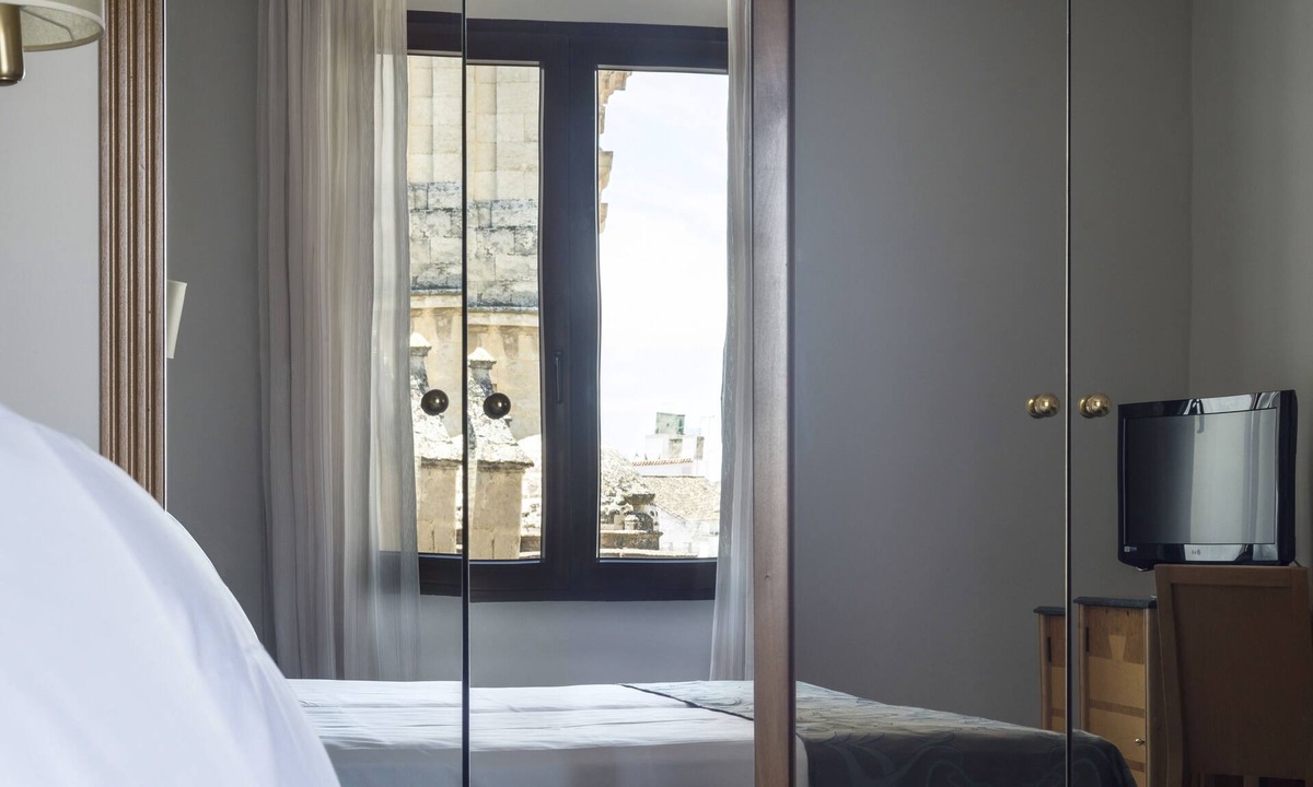 La Catedral Hotel | Eurostars Maimónides Hotel
