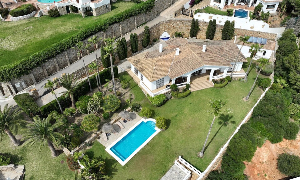 Atlanterra Villa | Exclusive villa with panoramic views of the Strait of Gibraltar