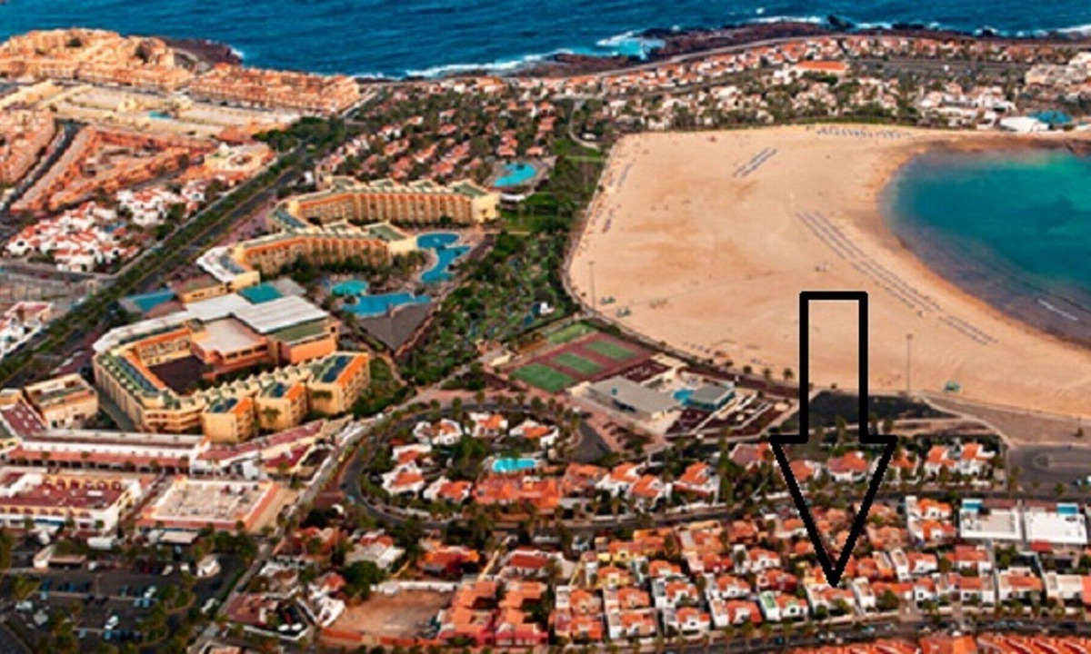 Castillo Caleta de Fuste Villa | Family friendly villa close to the beach and all activities